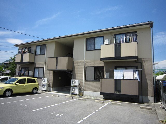 ハイツ翠香　B