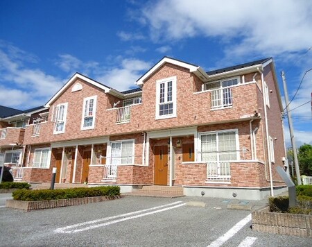 シャン・ド・フルールＢ外観写真