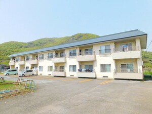 ハイツ島田外観写真