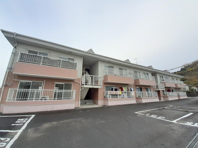 ファミール南