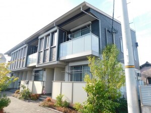 ラルゴヴェローチェ元町外観写真