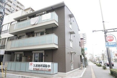 カンパーナ勝山外観写真