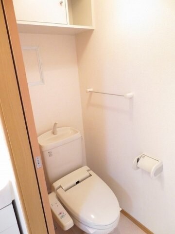 物件内観写真16　(トイレもきれいです)