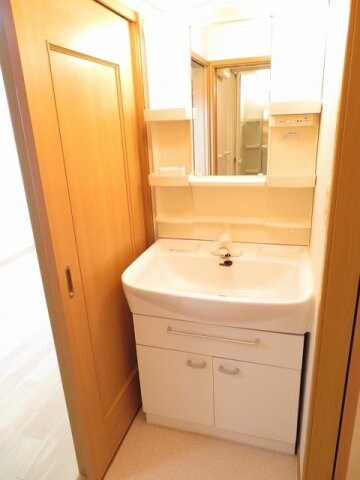 物件内観写真17　(洗面所です)