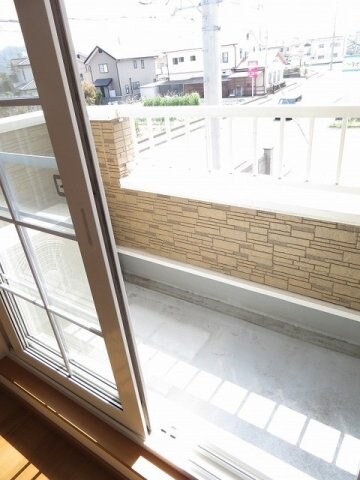 物件内観写真19　(陽当たり良好なバルコニーです)