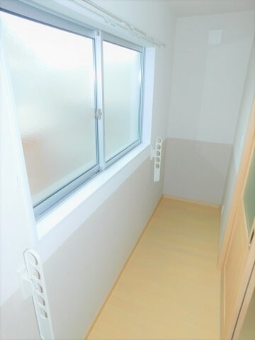 物件内観写真15　(サンルーム)