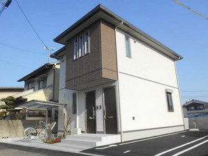 シャーメゾンリラ外観写真