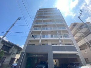 ルスト味酒町外観写真