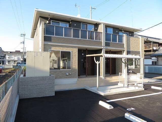 物件外観写真1　(外観も気になるポイント)