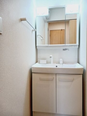 物件内観写真17　(洗面所です)