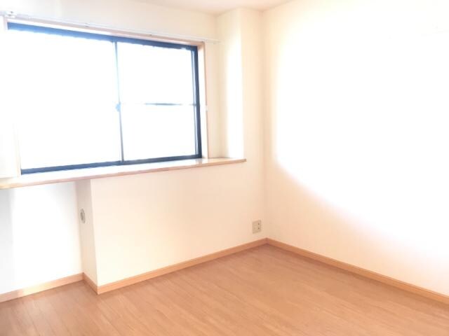 物件内観写真13　(室内)