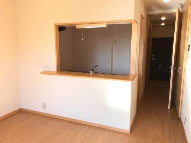 物件内観写真15　(リビング)