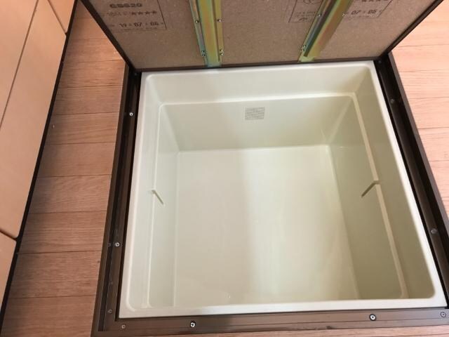 物件内観写真18　(収納)