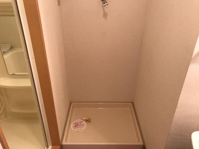 物件内観写真19　(洗濯機置場)