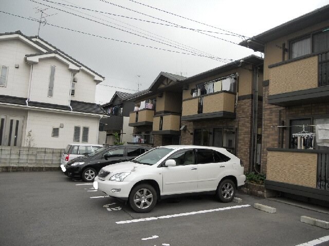 物件外観写真4　(外観写真)