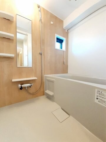 物件内観写真11　(お風呂で日々の疲れを落としましょう)