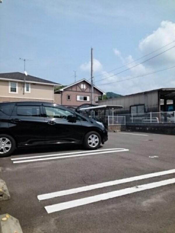 駐車場(駐車場があります)