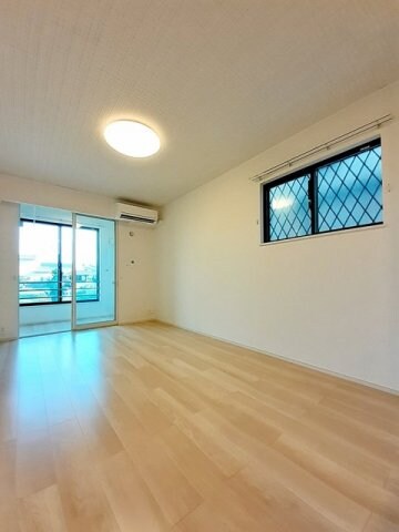 物件内観写真9　(過ごしやすい室内です)