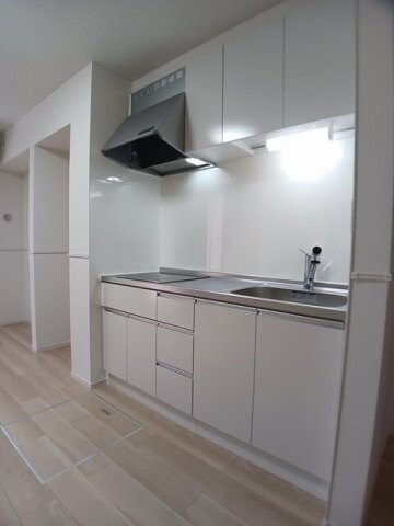 物件内観写真10　(お料理しやすいキッチンです)