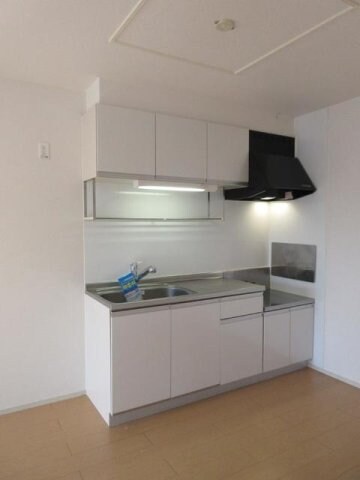 物件内観写真10　(お料理しやすいキッチンです)