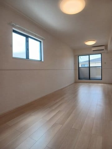 物件内観写真9　(内装も気になるポイント)