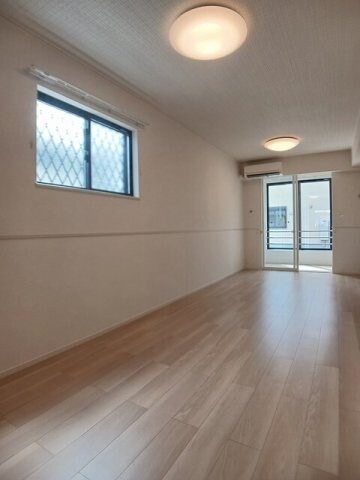 内装他(おしゃれな内装です)