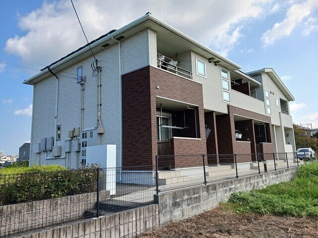 物件外観写真1　(外はこのようになっています)