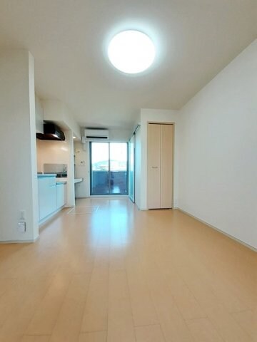 物件内観写真9　(内装です)