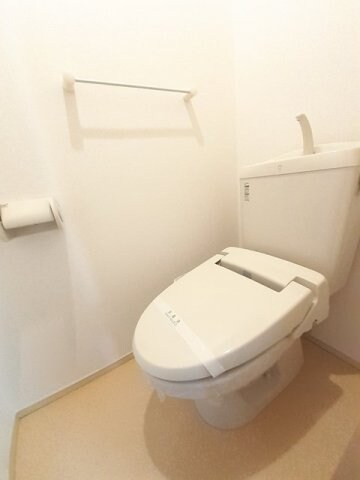 物件内観写真16　(トイレです)