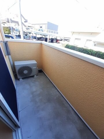 物件内観写真18　(陽当たり良好なバルコニーです)