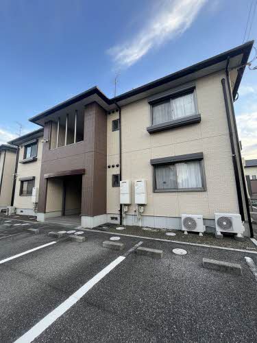 バリュージュ新居　B棟