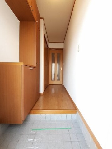 物件内観写真14　(落ち着いた玄関です)