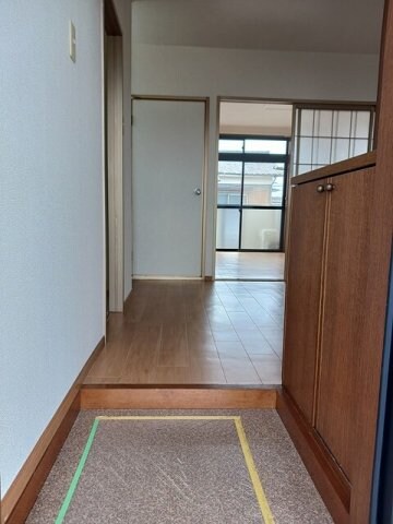 物件内観写真15　(玄関です)