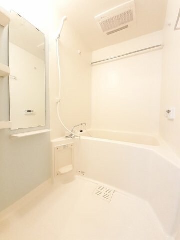 物件内観写真11　(お風呂です)