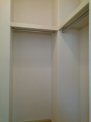 物件内観写真12　(収納のためのスペースです)