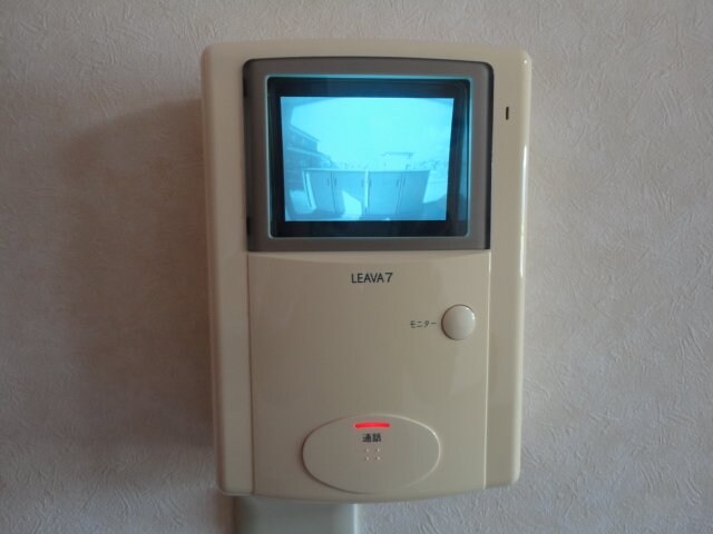 物件内観写真22　(カメラ付インターホン)