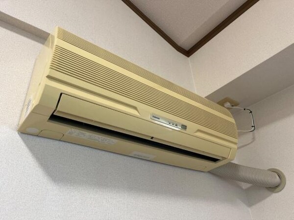 建物設備(エアコン)