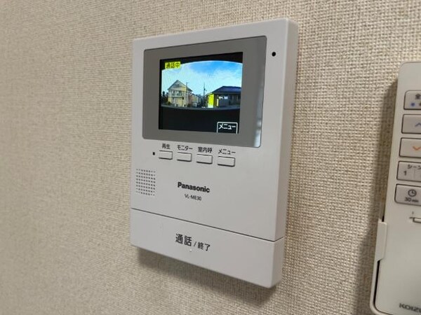 内装他(カメラ付インターホン)