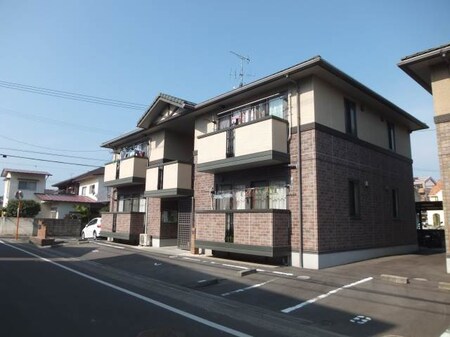 シャトーヴェールA・B外観写真