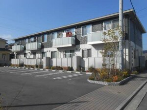 ルミエール竹原Ⅱ外観写真