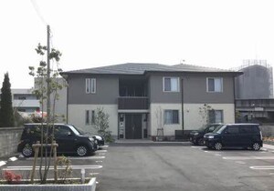 クラバエミリン外観写真