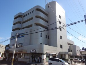 西沢ビルNO.２外観写真