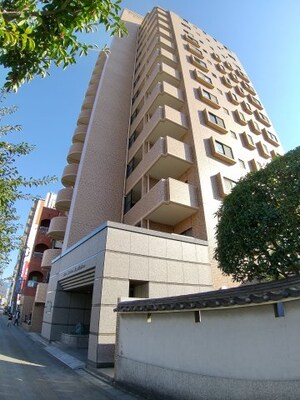 ライオンズマンション東一万外観写真