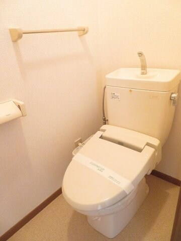 トイレ(ゆったりとした空間のトイレです)