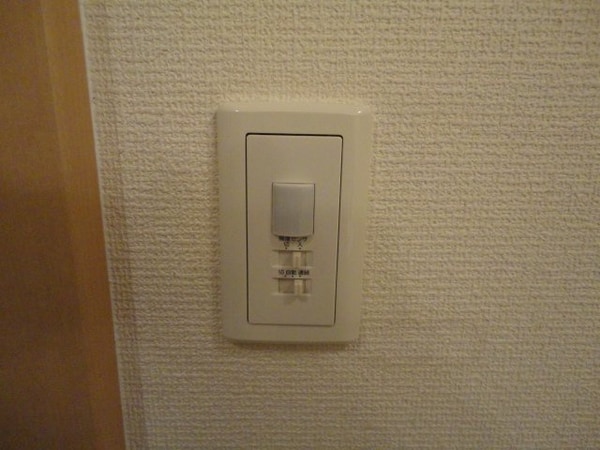 その他(人感センサー照明)