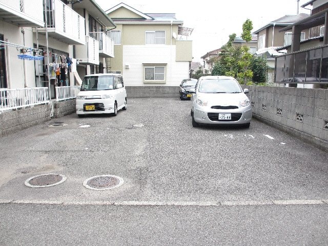 ファミール川原・の物件外観写真