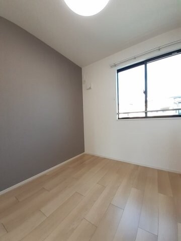 物件内観写真12　(きれいな内装です)