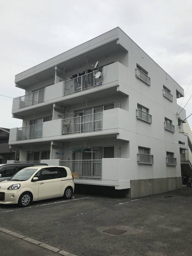 髙岡ハイツ