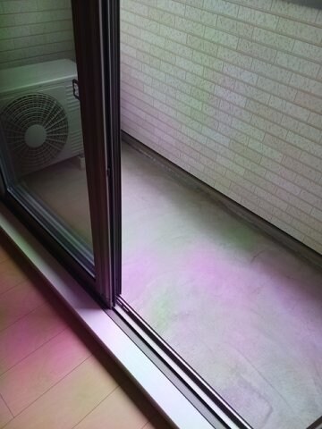 物件内観写真18　(バルコニーからの眺めを楽しみながら食事をしませんか)