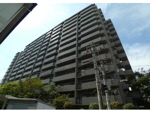 サーパス萱町外観写真